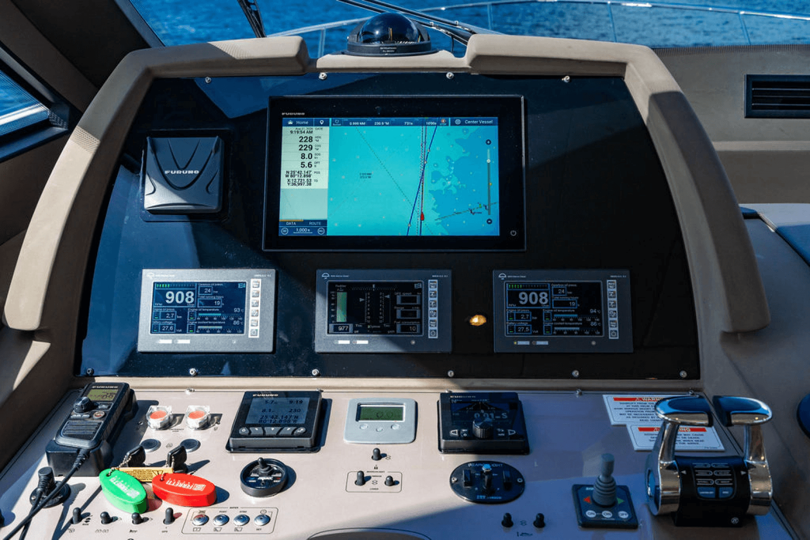 2012 Ferretti Yachts 62 FLY - Photo 26