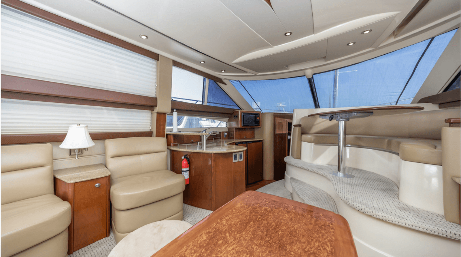 2008 Meridian 391 Sedan Bridge - Photo 32