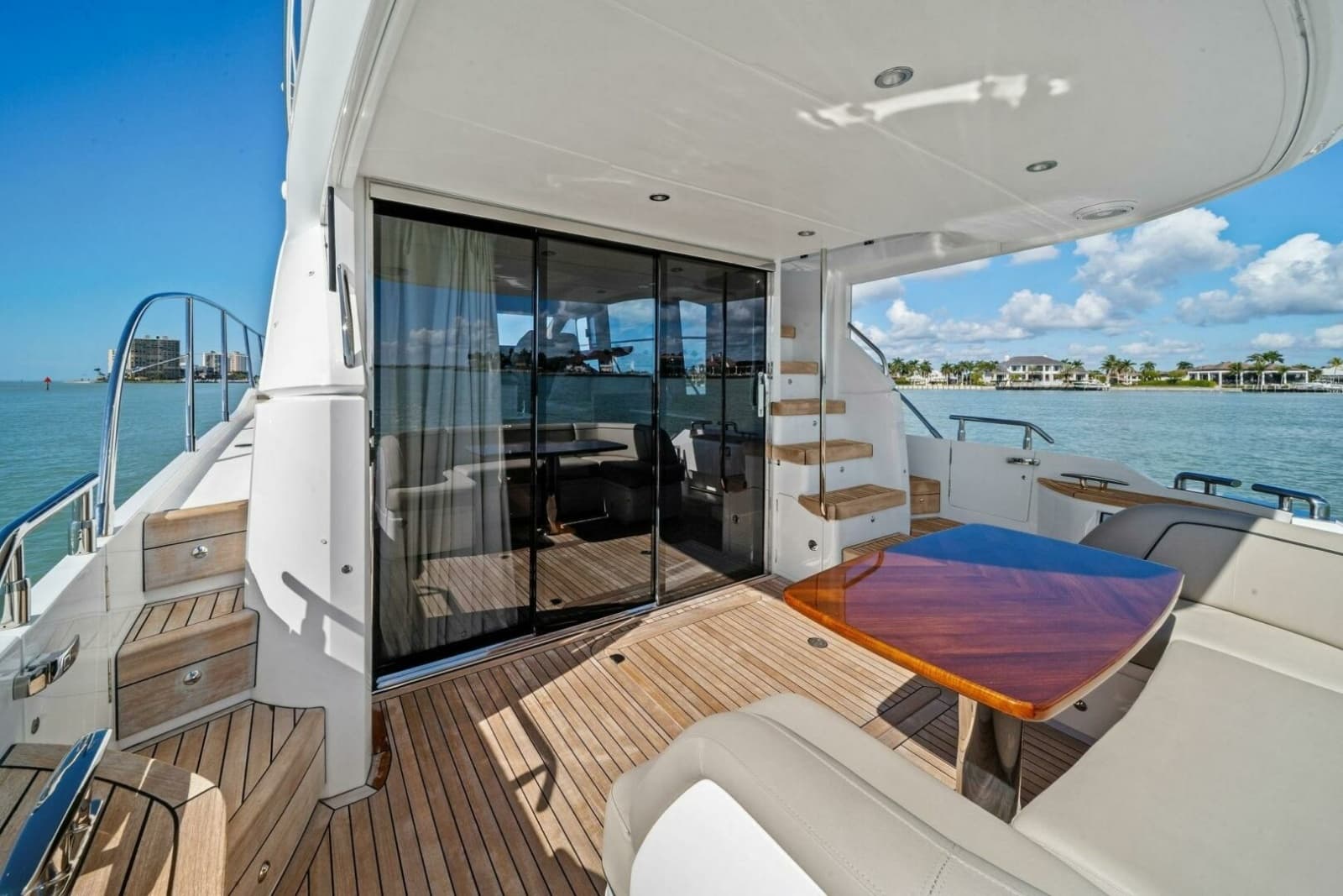 2023 Princess F50 - Photo 47