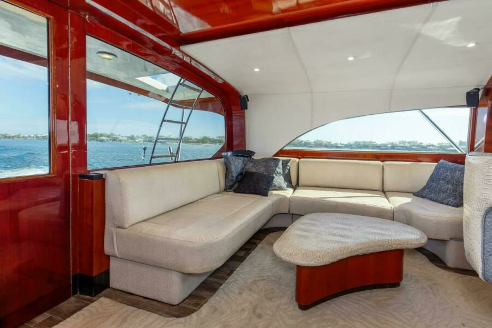 2004 Ebony Custom Sportfish 65 Convertible - Photo 16