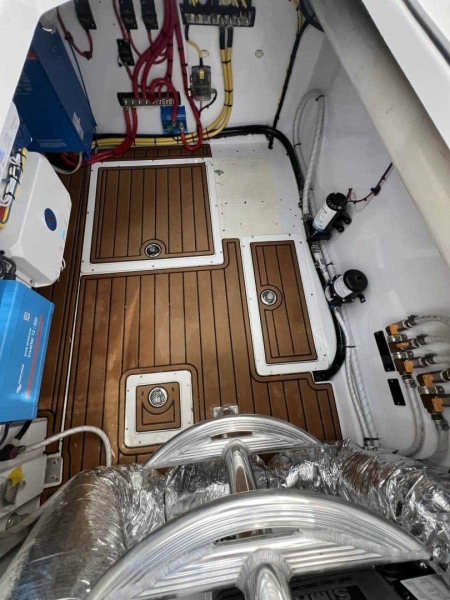 2023 Custom 53 Queen/Smith Custom Boat - Photo 39