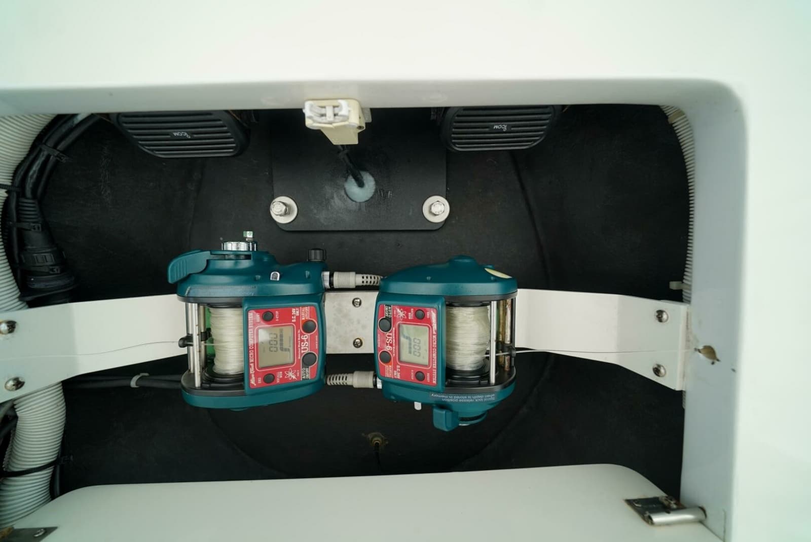2007 Viking 45 Convertible - Photo 48