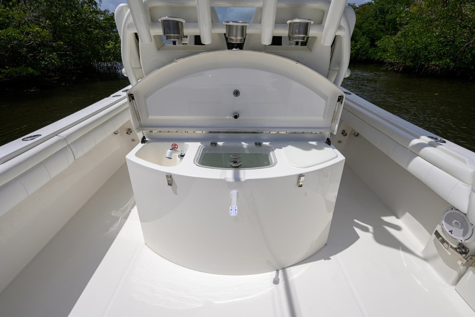 2019 Regulator 31 Center Console - Photo 56