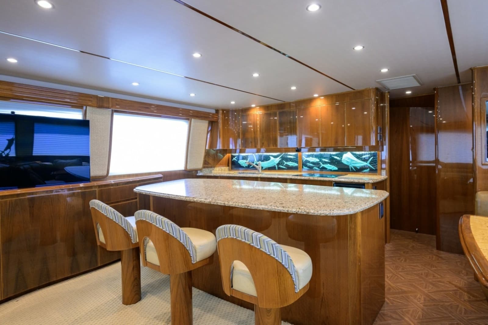 2014 Viking 70 Convertible - Photo 5