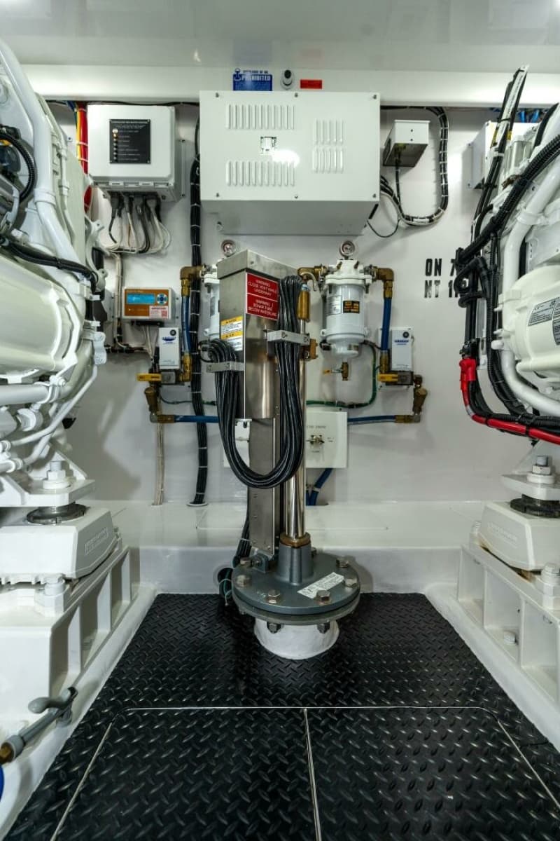 2025 Viking 90C - Photo 82