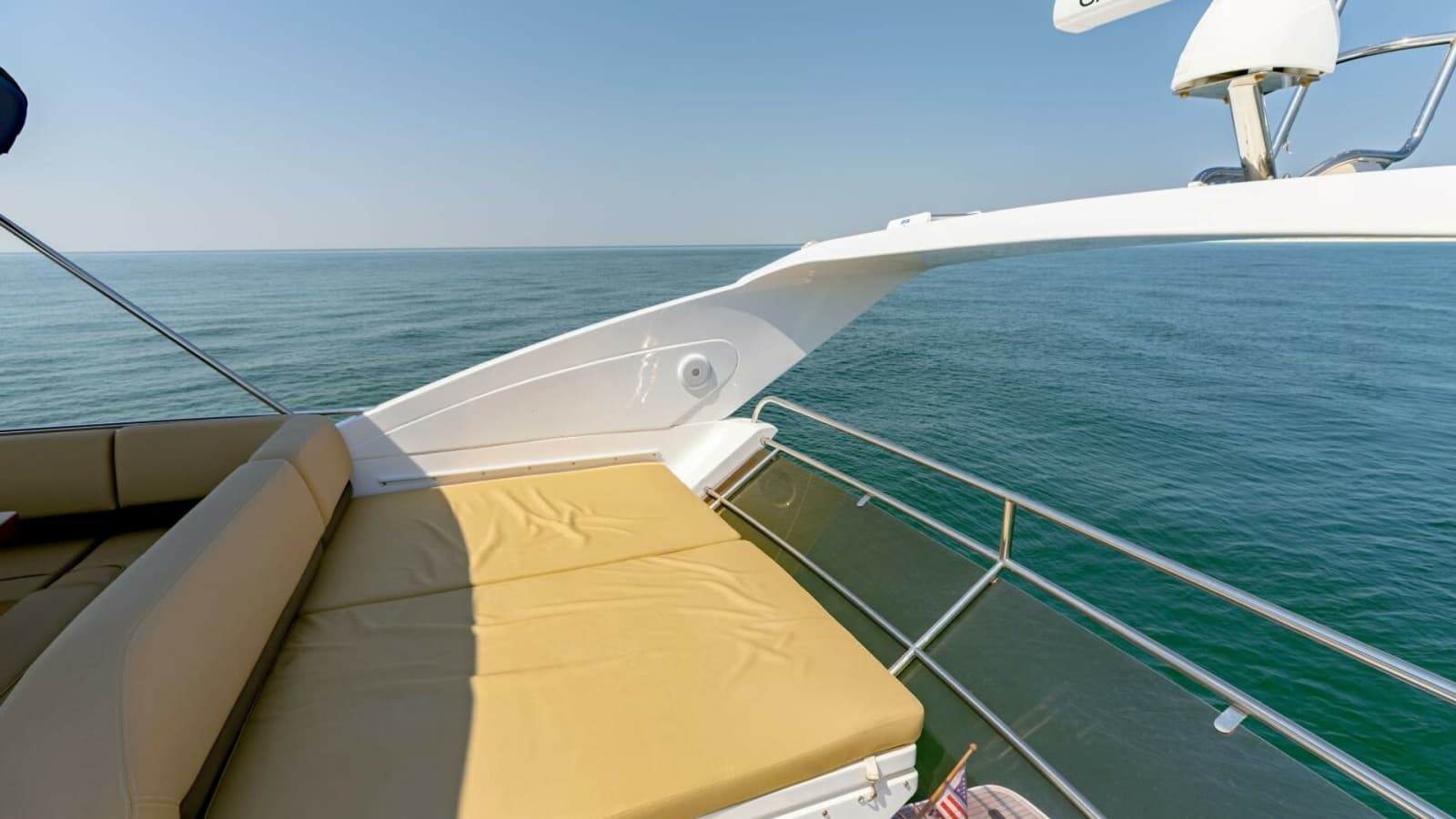 2011 Princess 64 - Photo 32
