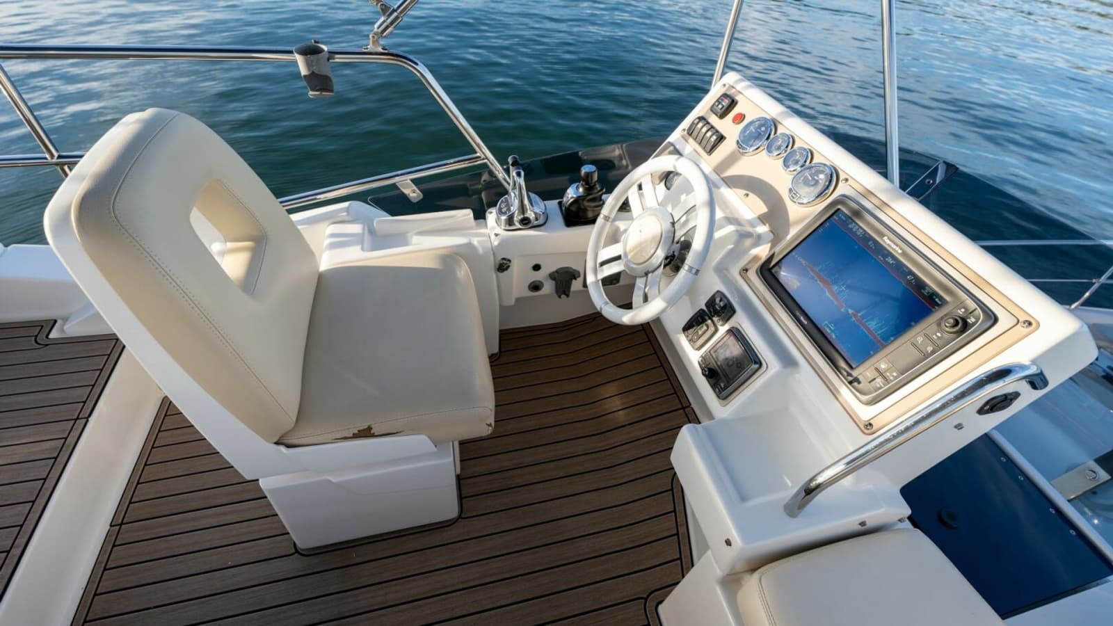 2013 Azimut 40 Flybridge - Photo 54