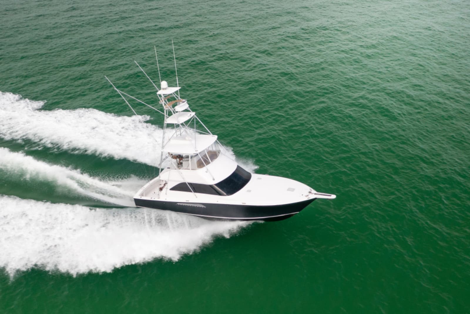 2003 Viking 45 Convertible - Photo 47