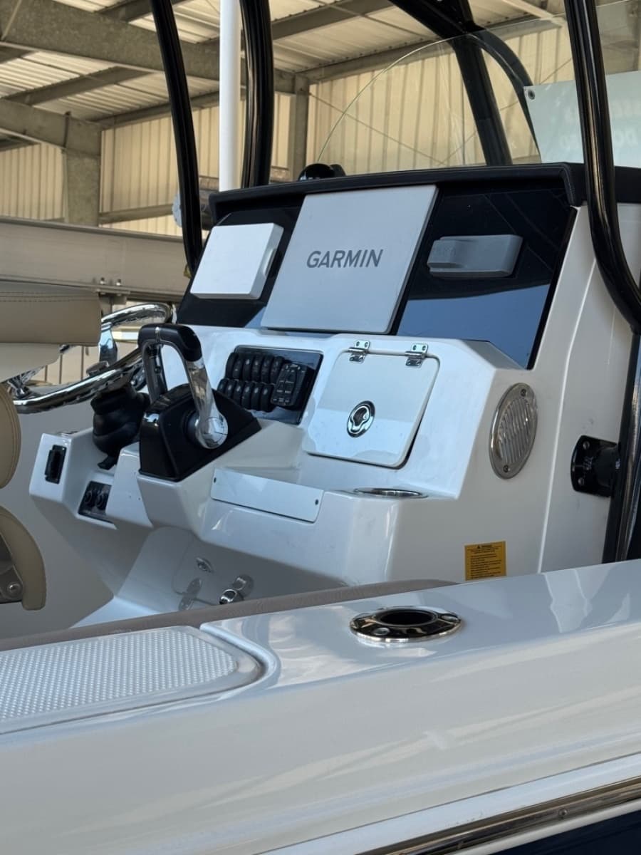 2021 Sailfish 29 Center Console - Photo 13