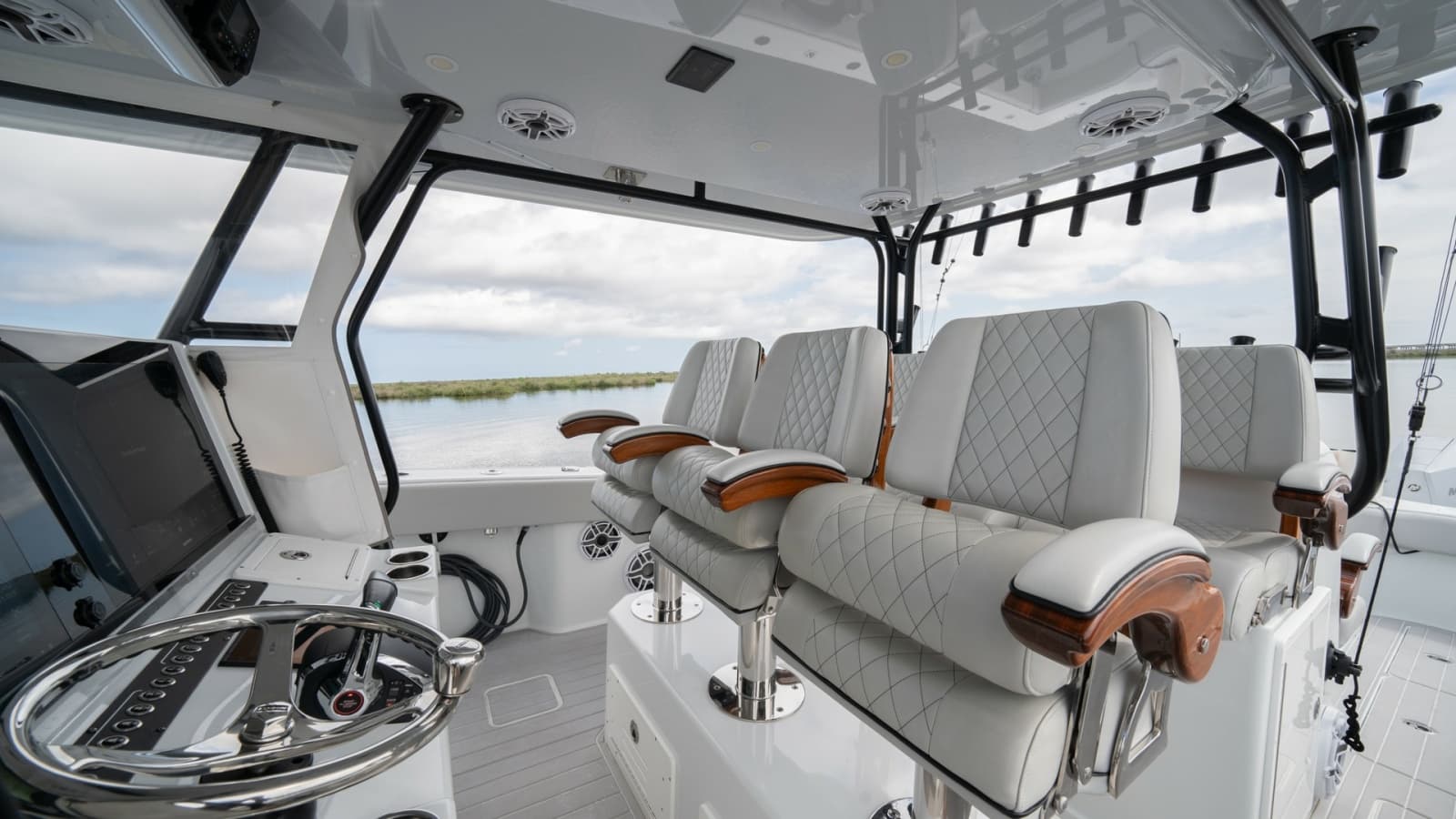 2023 Freeman 42 LR - Photo 6