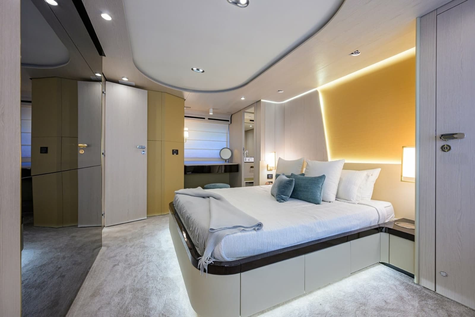 2024 Azimut Fly 78 - Photo 38