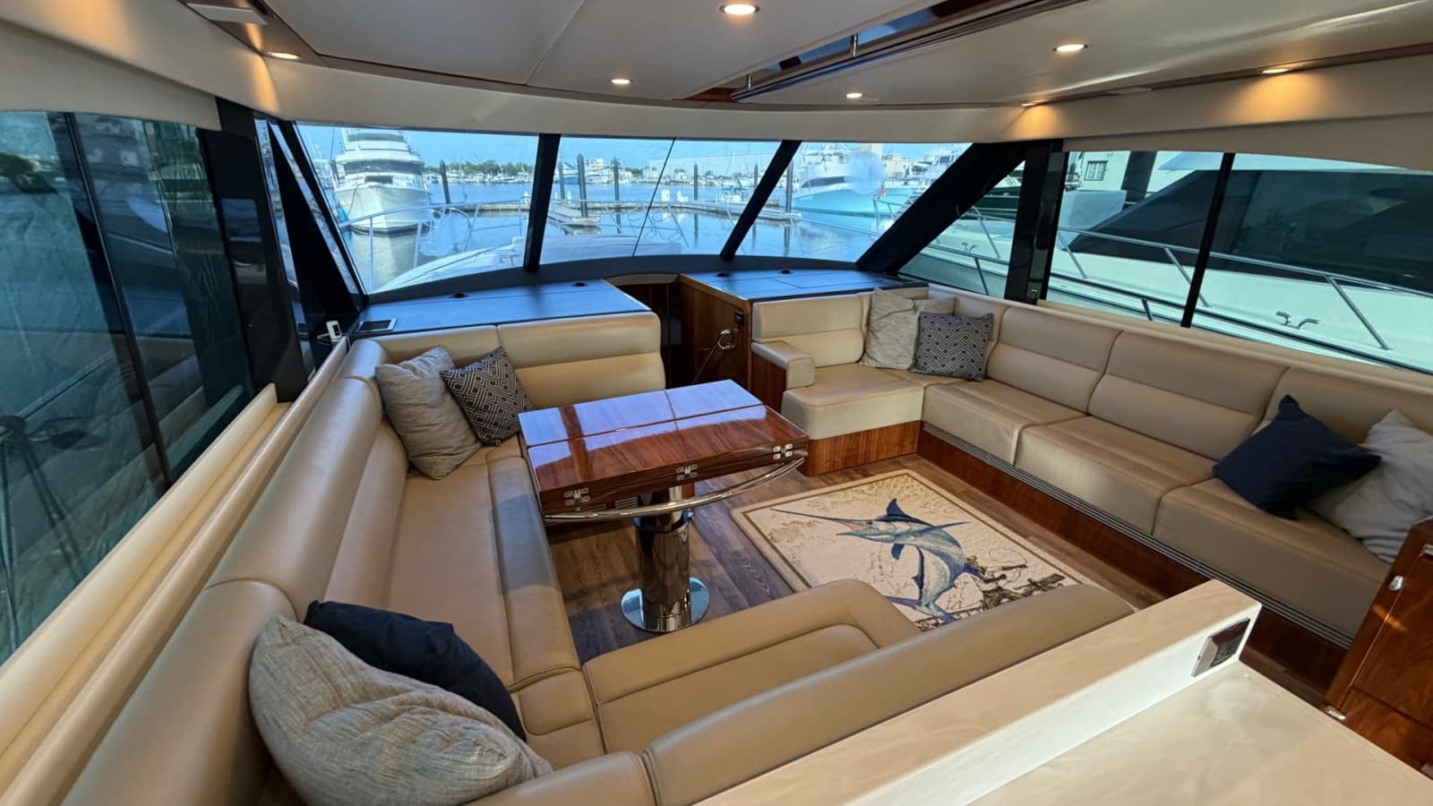 2021 Riviera 57 Enclosed Bridge - Photo 15
