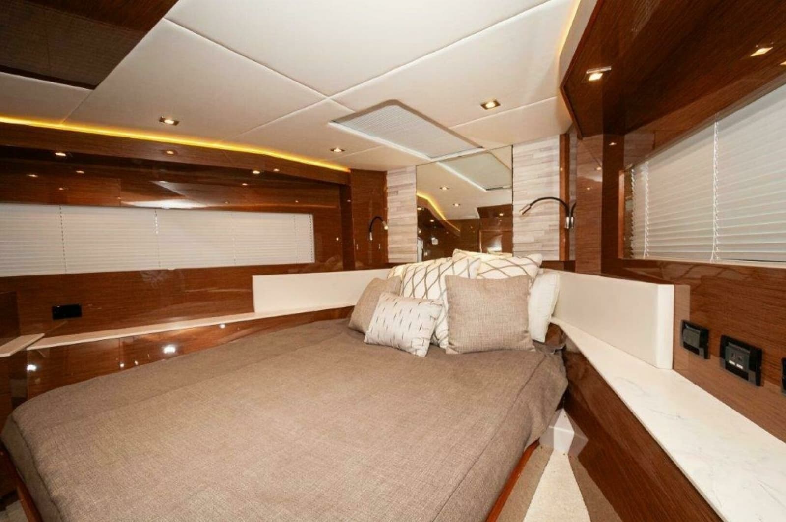 2020 Cruisers Yachts 60 Cantius - Photo 29