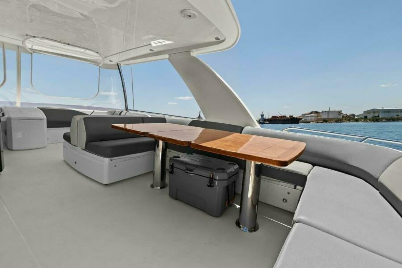 2016 Princess 60 Flybridge - Photo 66