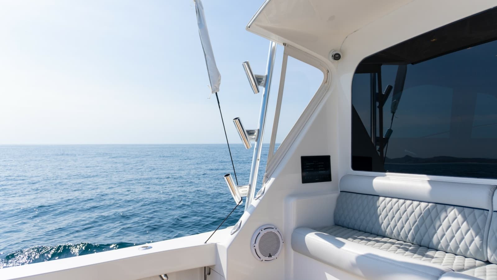2009 Viking 50 Convertible - Photo 42