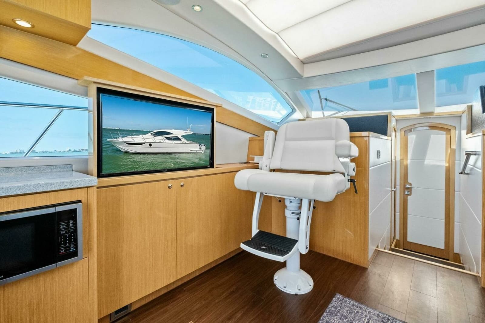 2018 Mares 47 Outboard Express Catamaran - Photo 26