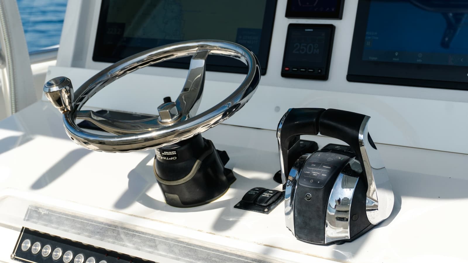 2021 Invincible 42 Center Console - Photo 16