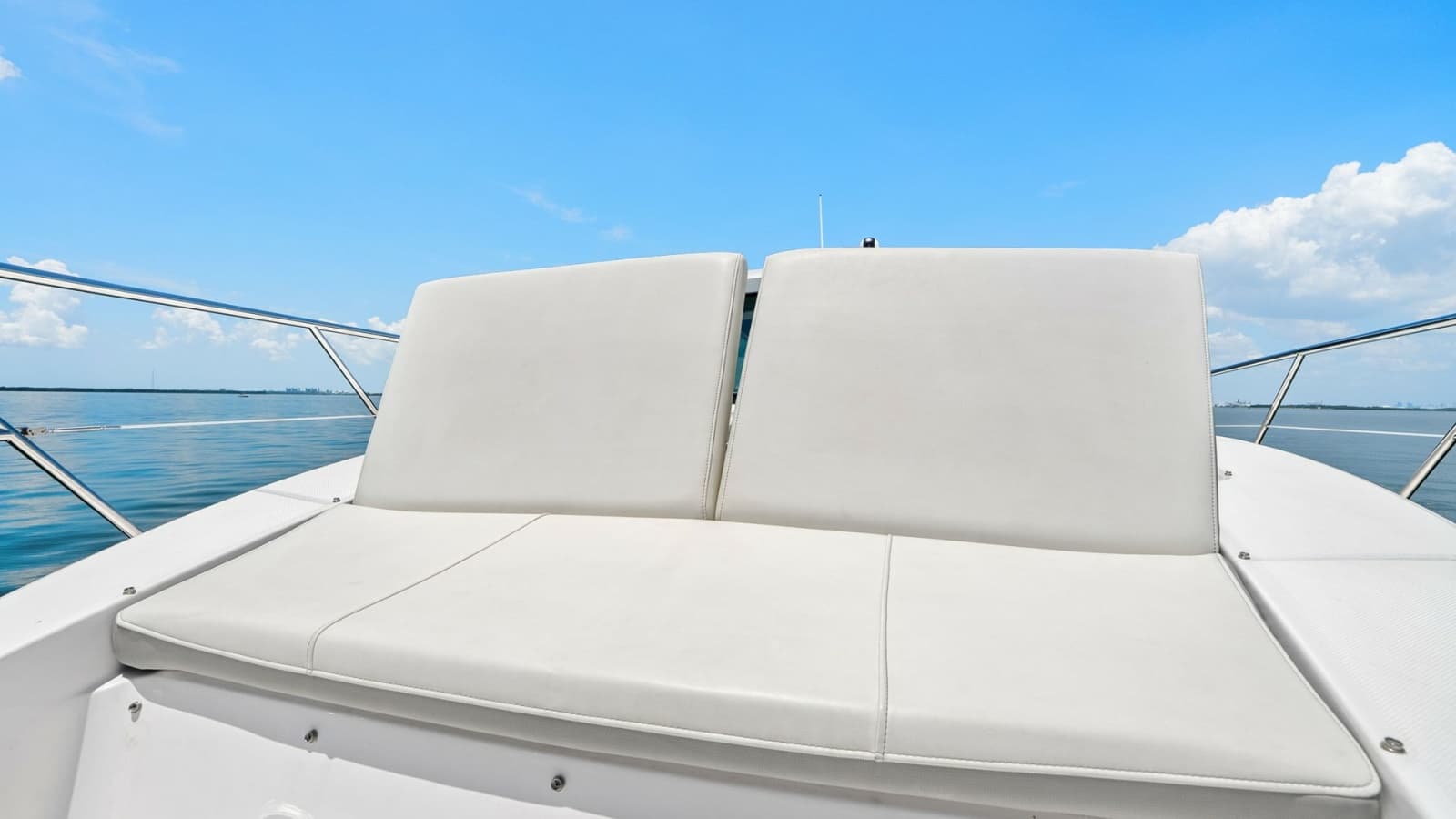 2025 Regal 38 XO - Photo 51