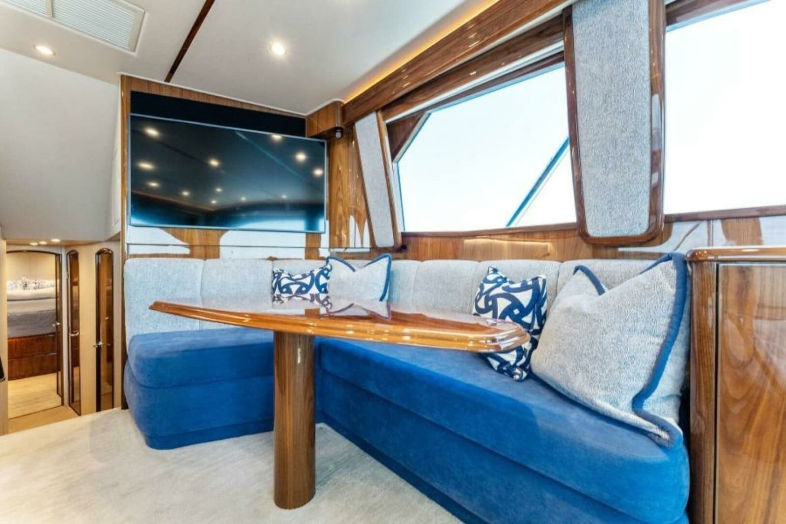 2021 Viking 54 Convertible - Photo 22