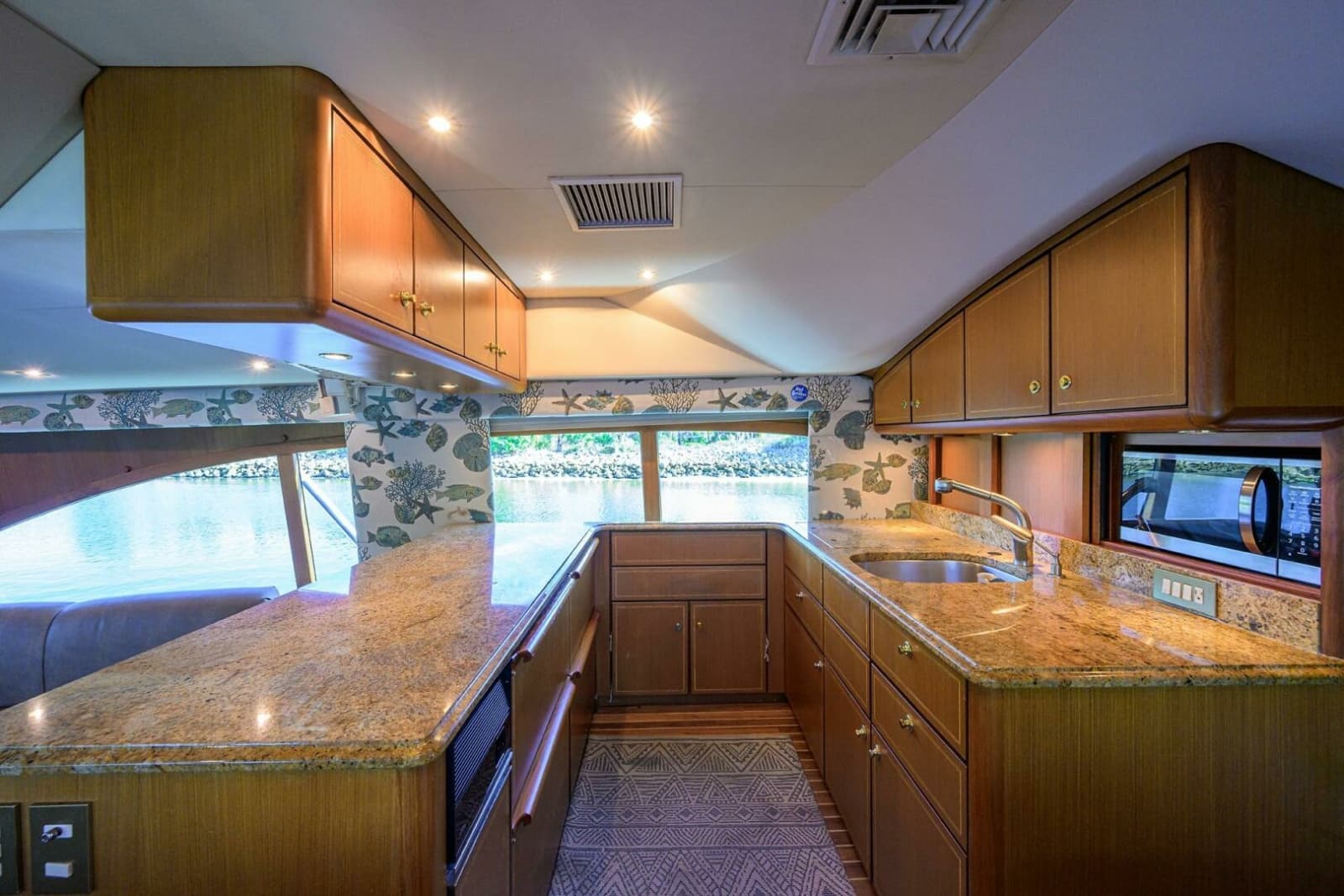 2006 Ocean Yachts 57 Super Sport - Photo 4