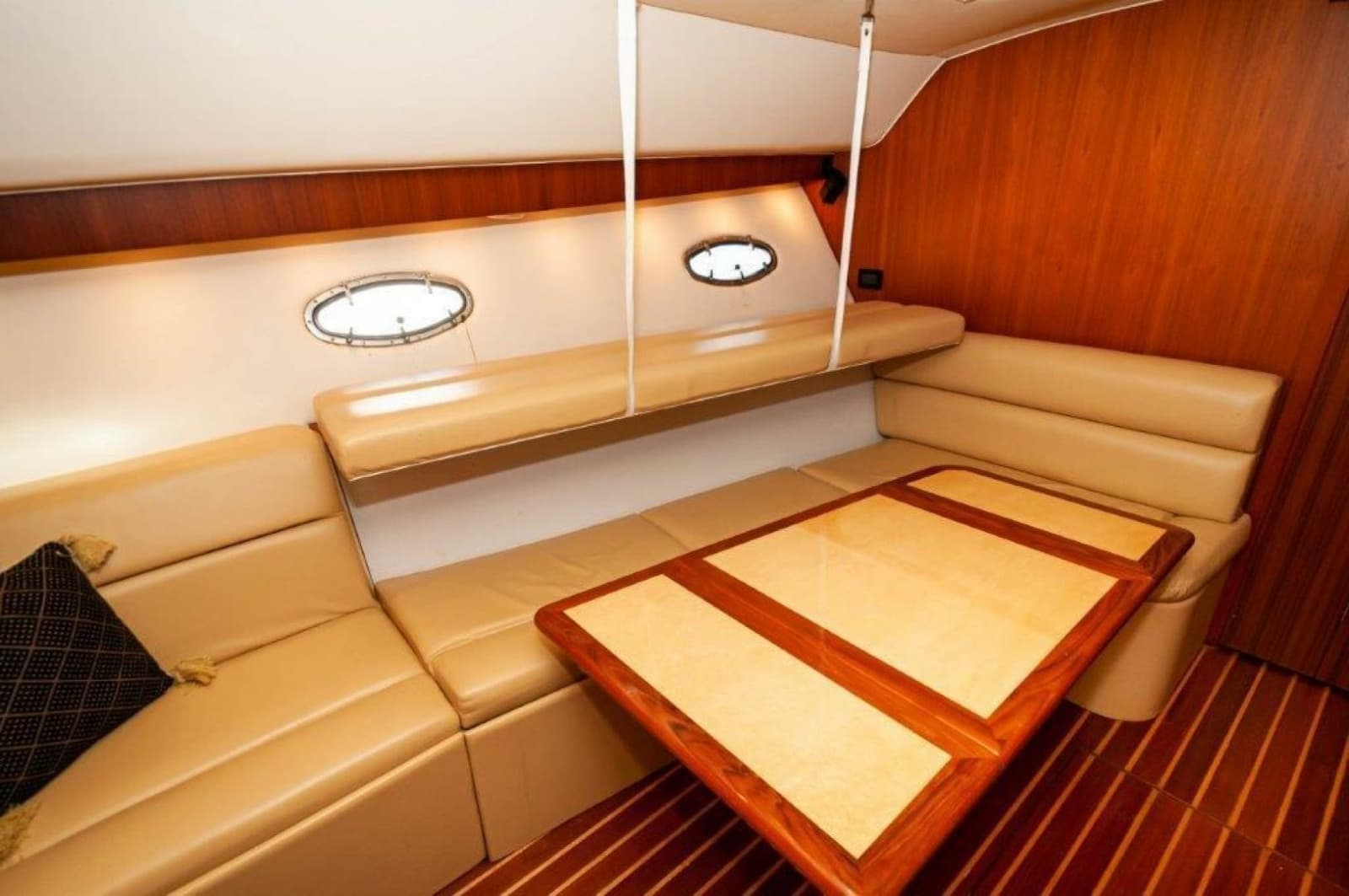 2003 Tiara Yachts 4200 Open - Photo 6