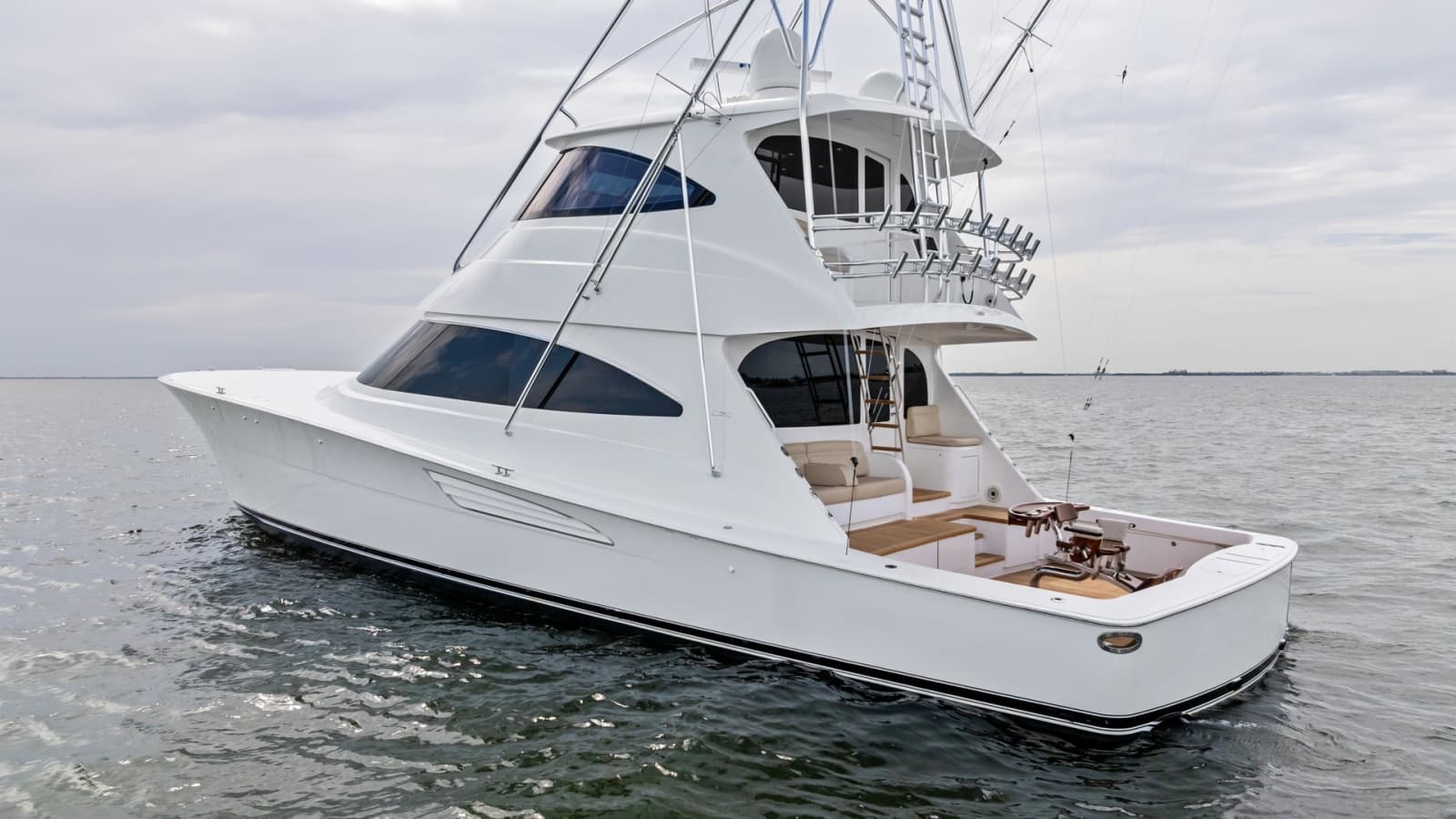 2021 Viking 72 Enclosed Bridge - Photo 86