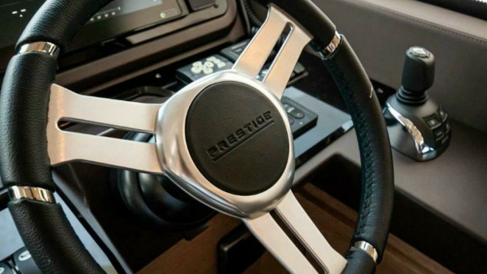 2018 Prestige 460 - Photo 29
