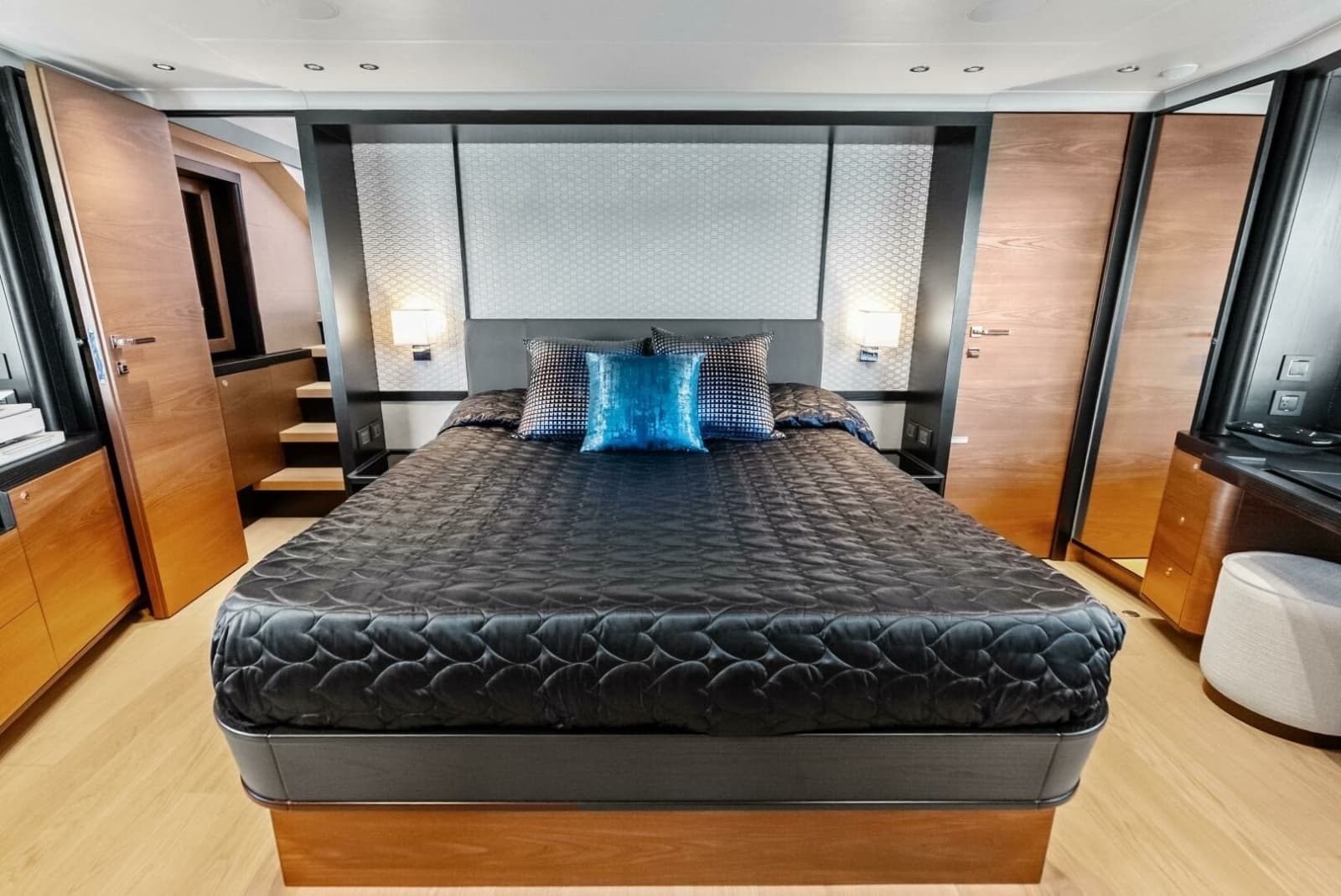2025 Absolute 75 Navetta - Photo 7