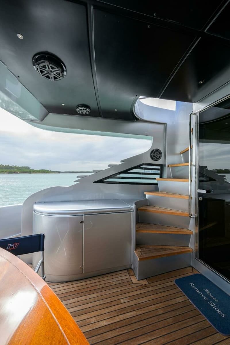 2009 Pershing 90 Express - Photo 40