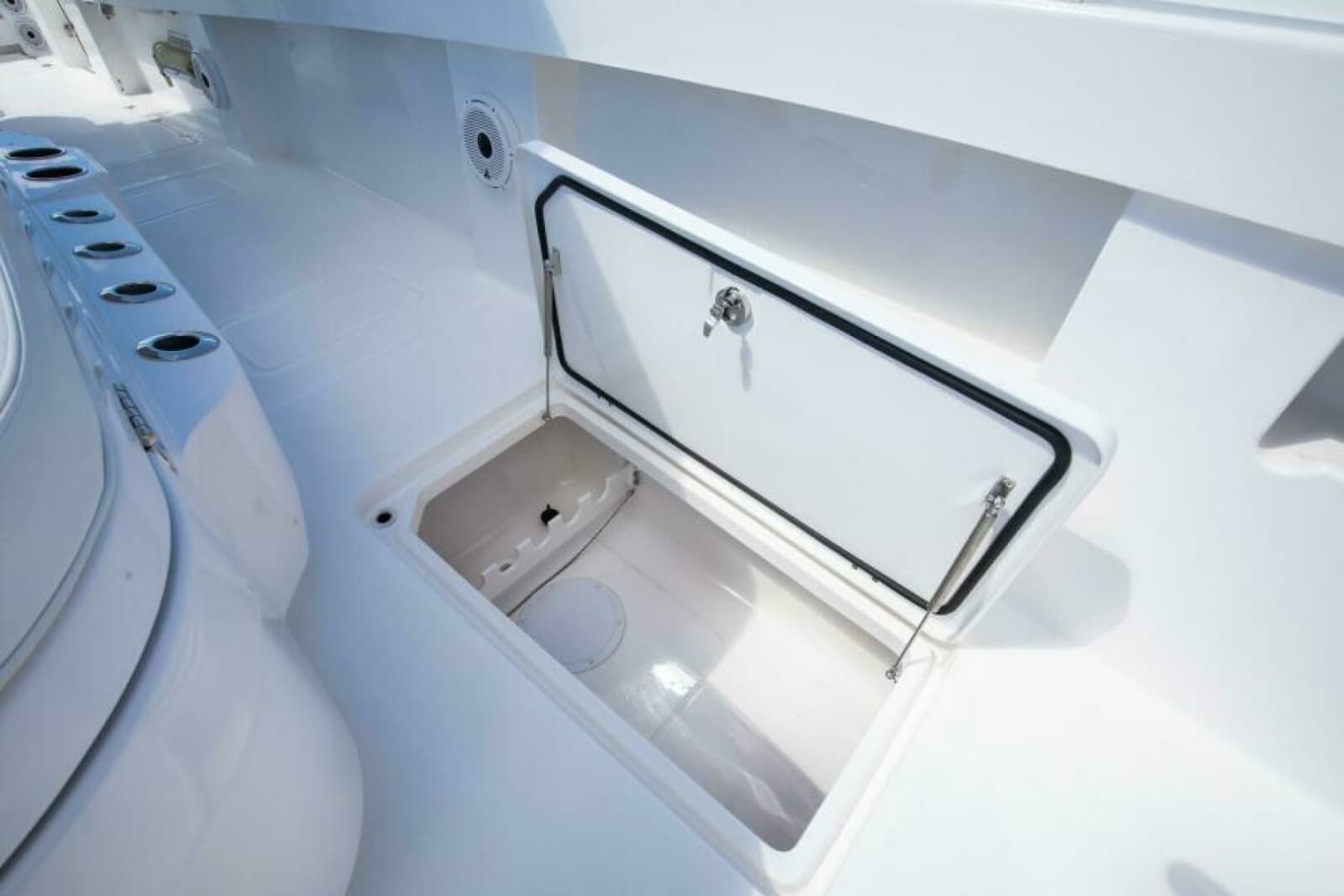 2021 Invincible 35 Catamaran - Photo 16