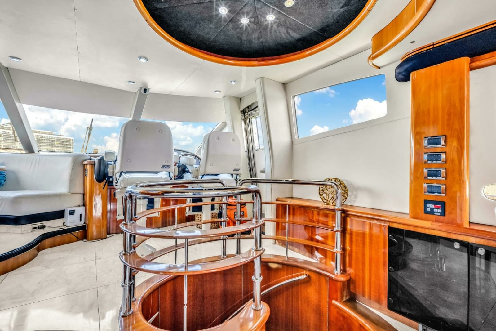 2003 Sunseeker 94 Motor Yacht - Photo 18