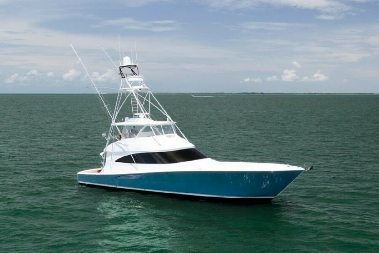2018 Viking 72 Convertible - Photo 1