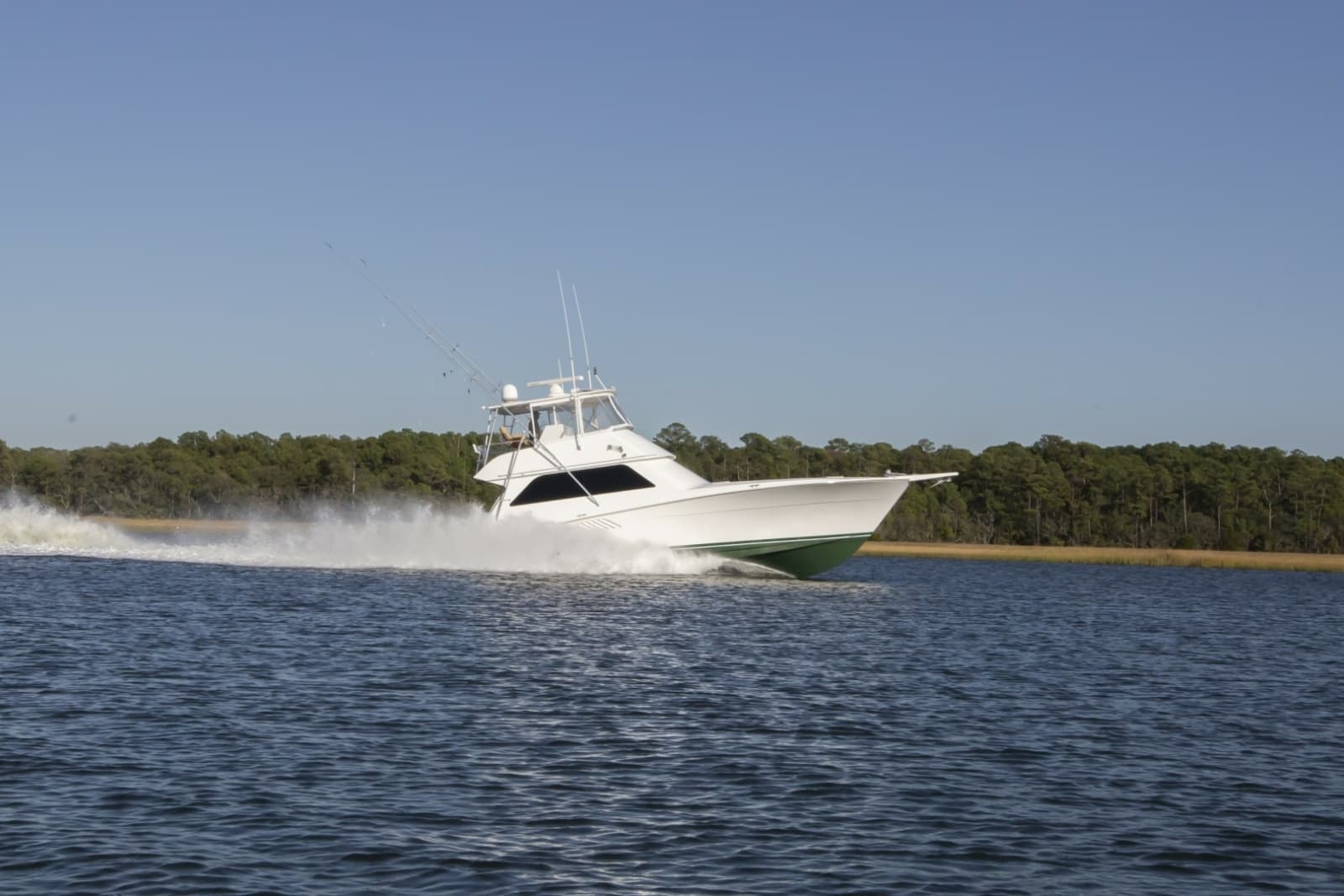 2001 Viking 50 Convertible - Photo 1