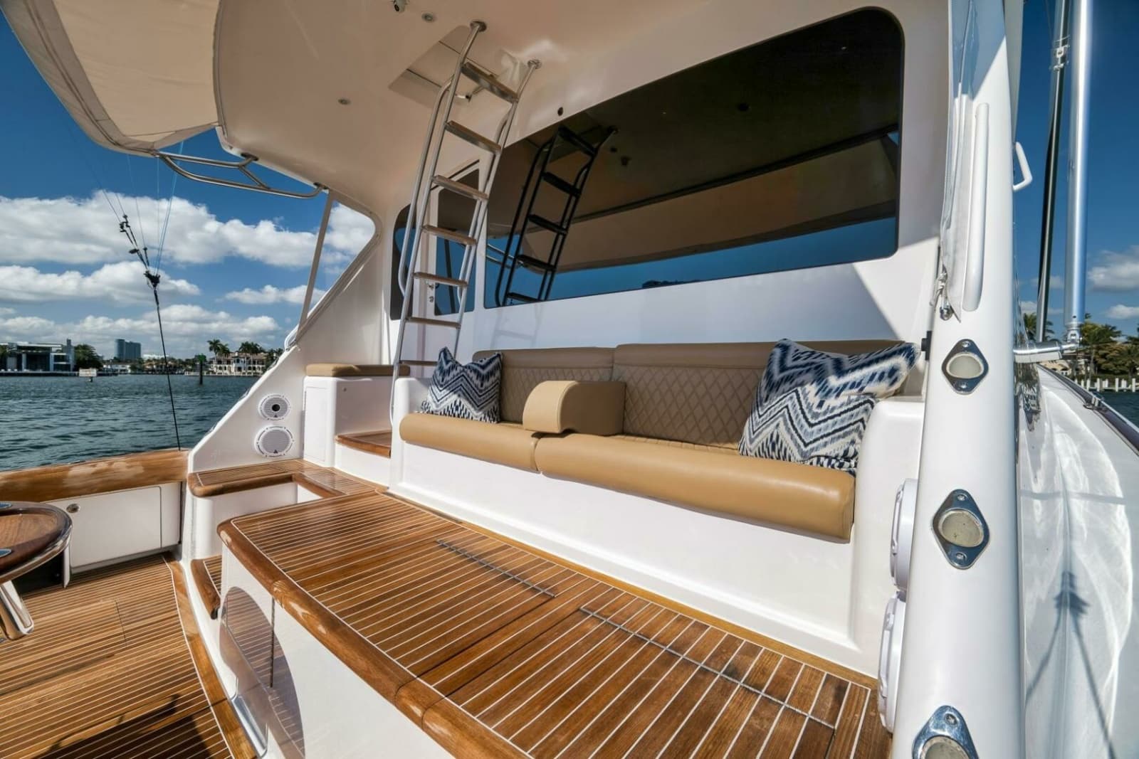 2011 Viking 76 Enclosed Bridge - Photo 115