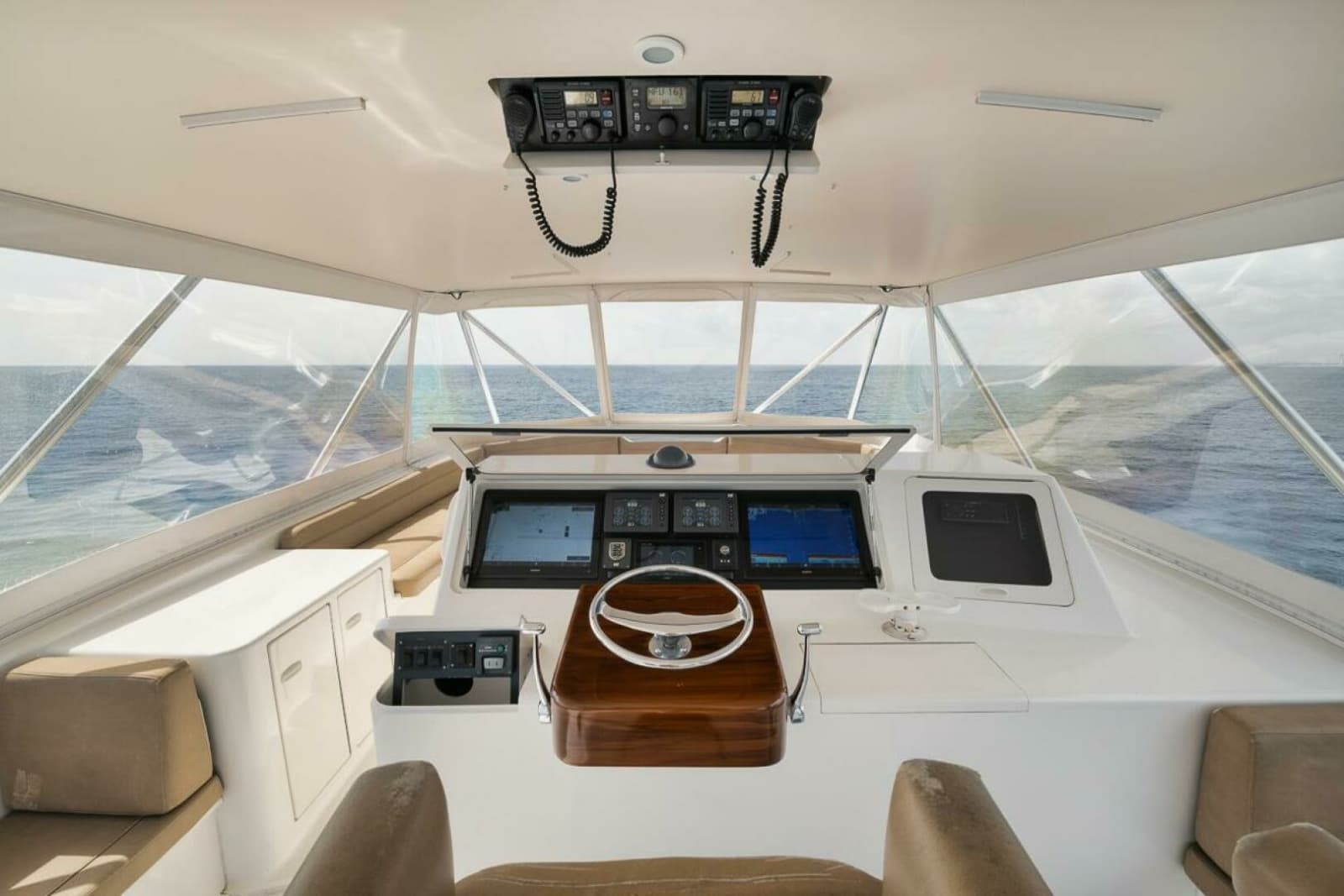 2005 Ocean 73 Super Sport - Photo 20