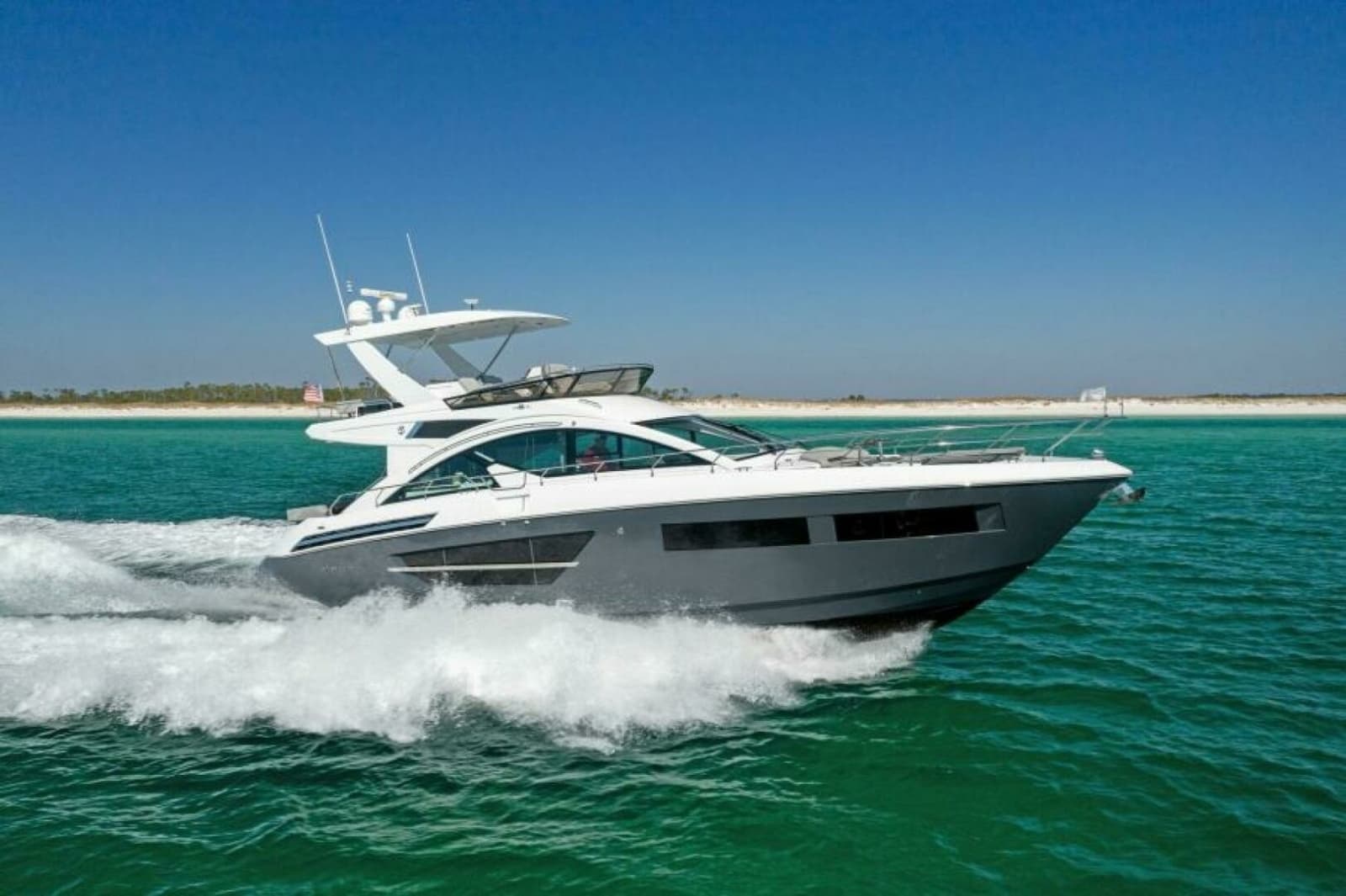 2023 Cruisers Yachts 60 Cantius Fly - Photo 55