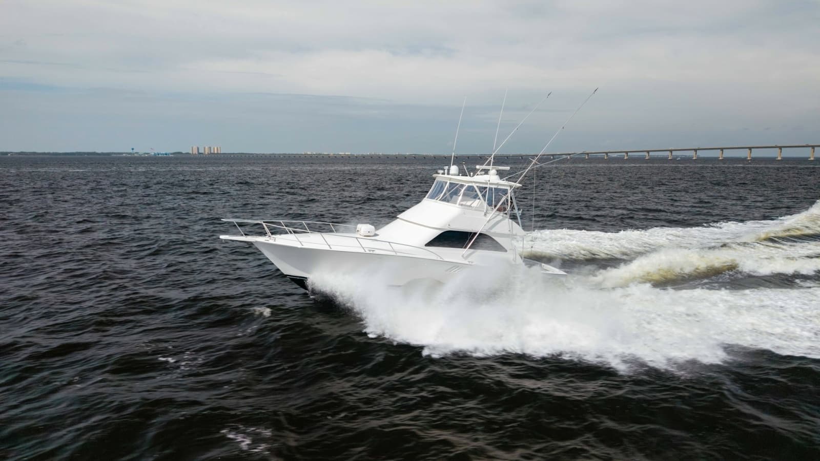 2007 Viking 45 Convertible - Photo 48