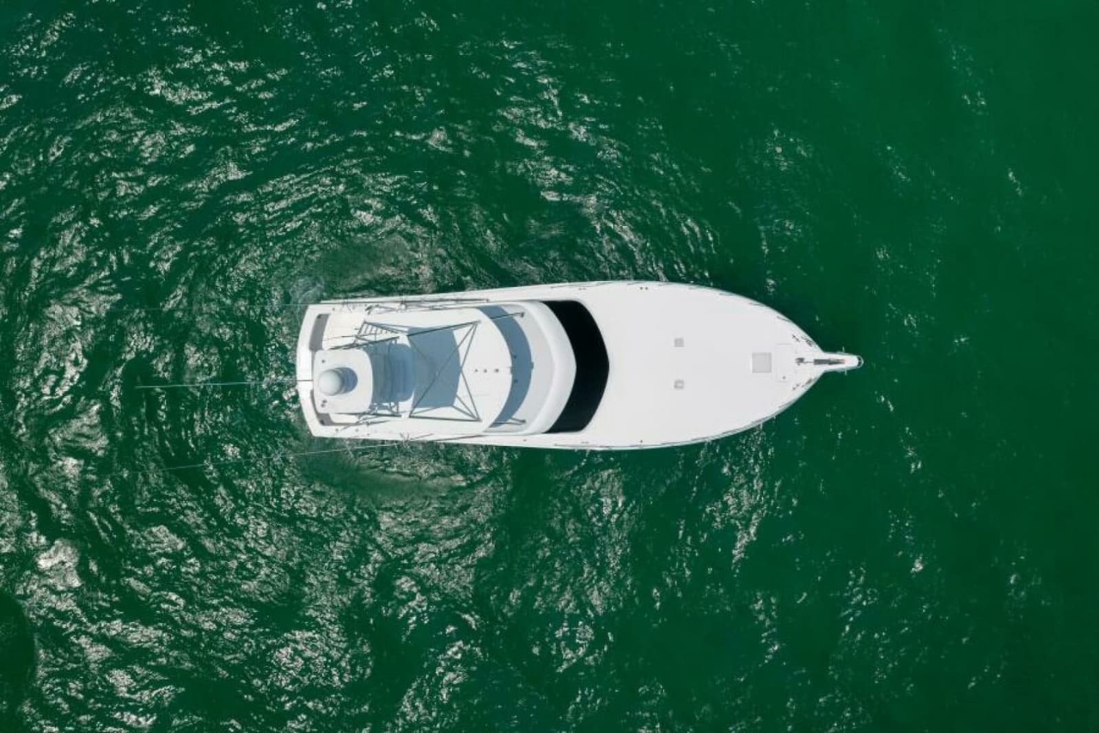 2008 Hatteras 60 Convertible - Photo 35