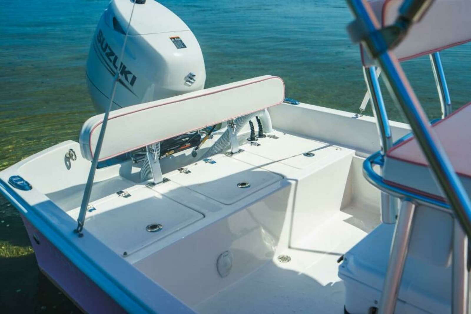 2027 Custom Palm Yachts 17 - Photo 15
