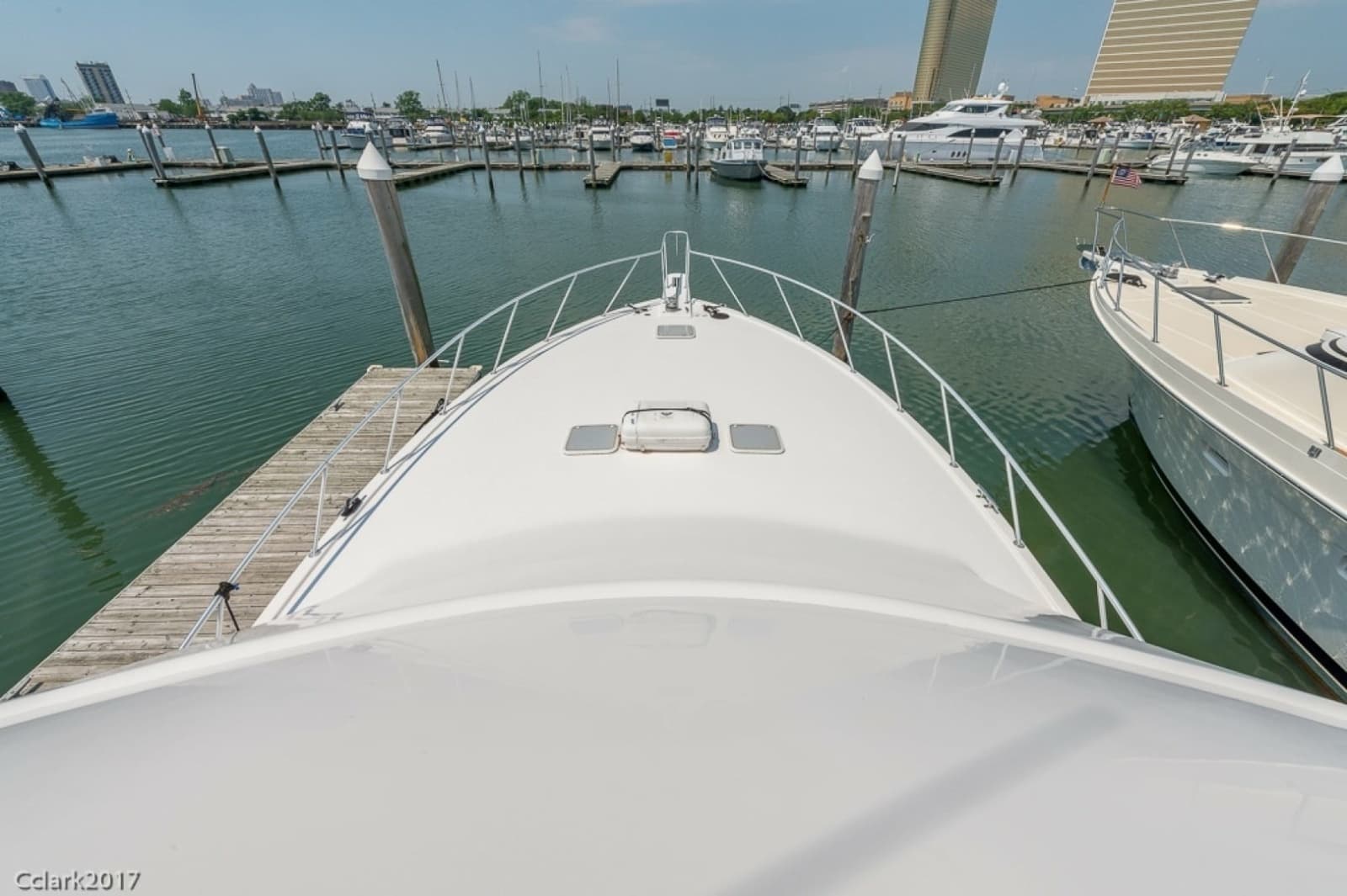 2007 Post 53 Convertible - Photo 9