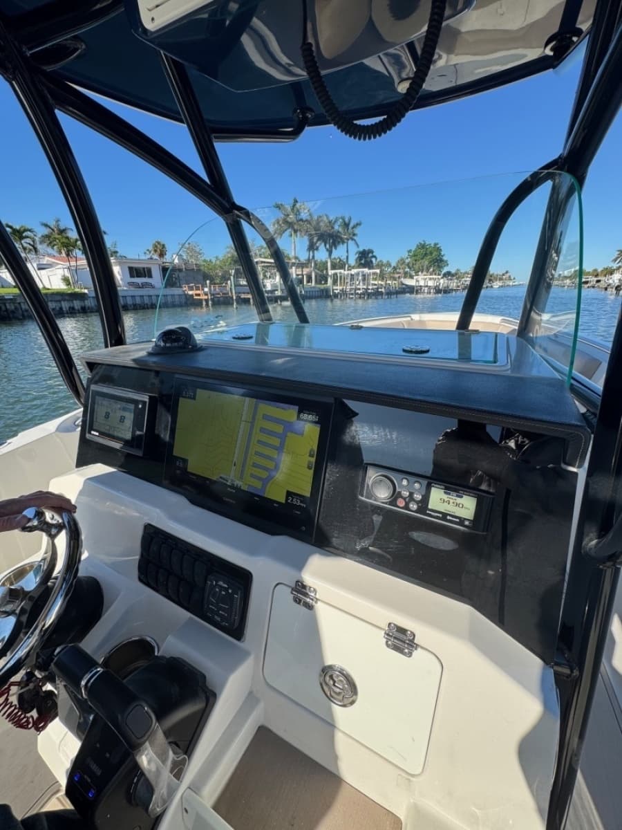 2021 Sailfish 29 Center Console - Photo 7