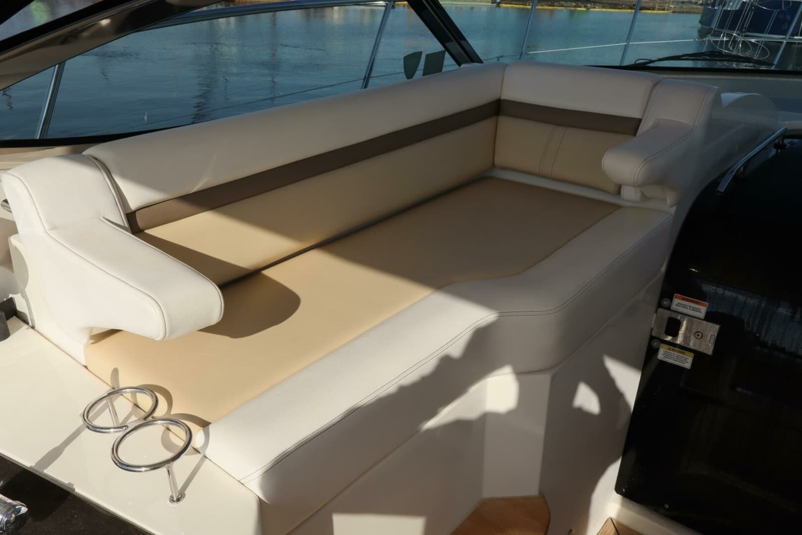 2015 Sea Ray 410 Sundancer - Photo 73