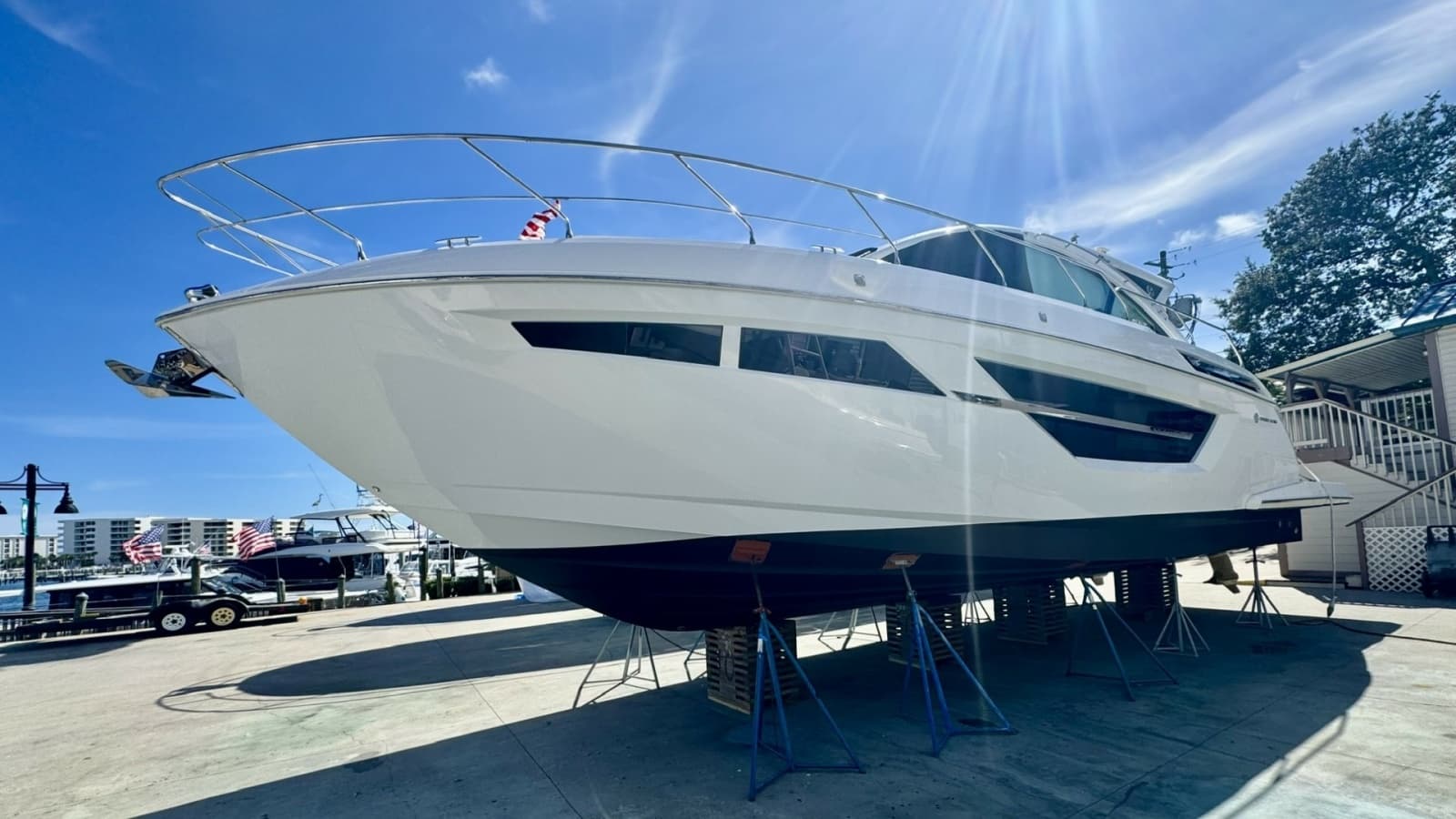 2023 Cruisers Yachts 50 Cantius - Photo 43
