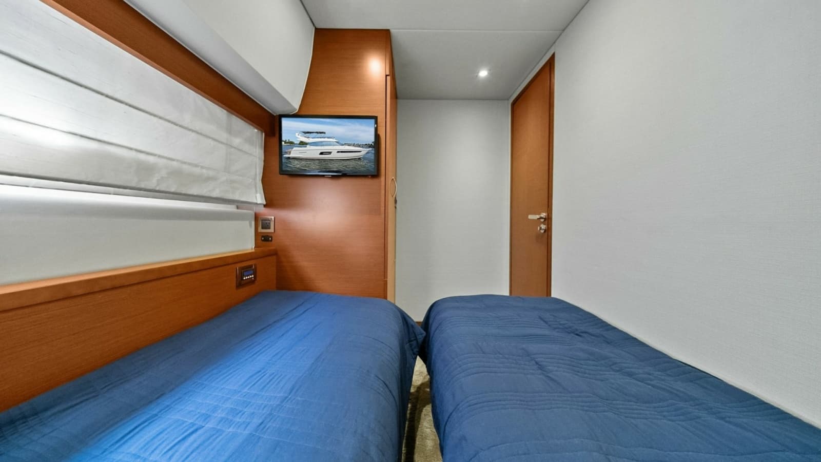 2015 Prestige 550 - Photo 53