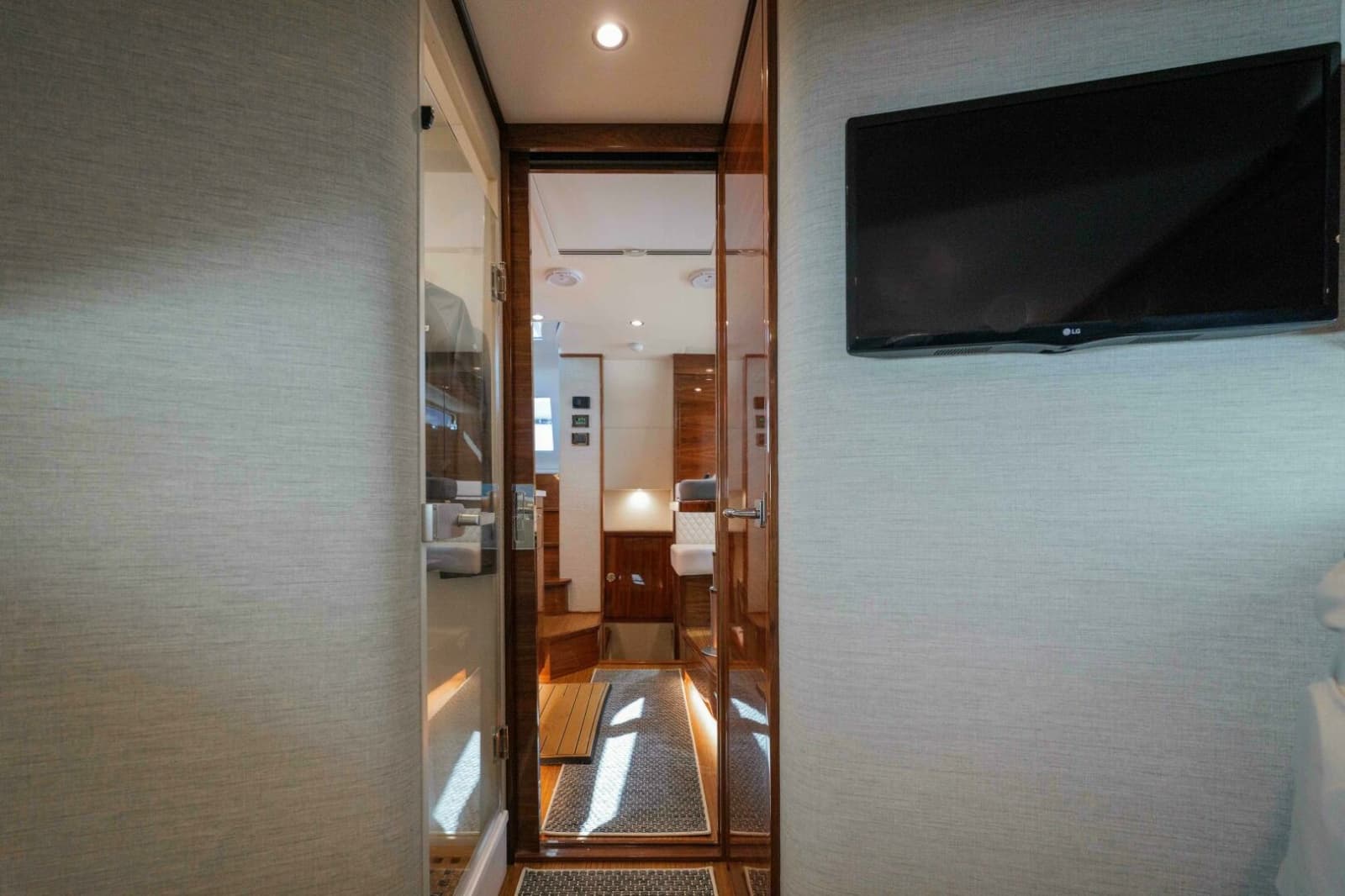 2024 Valhalla Boatworks V-55 - Photo 42