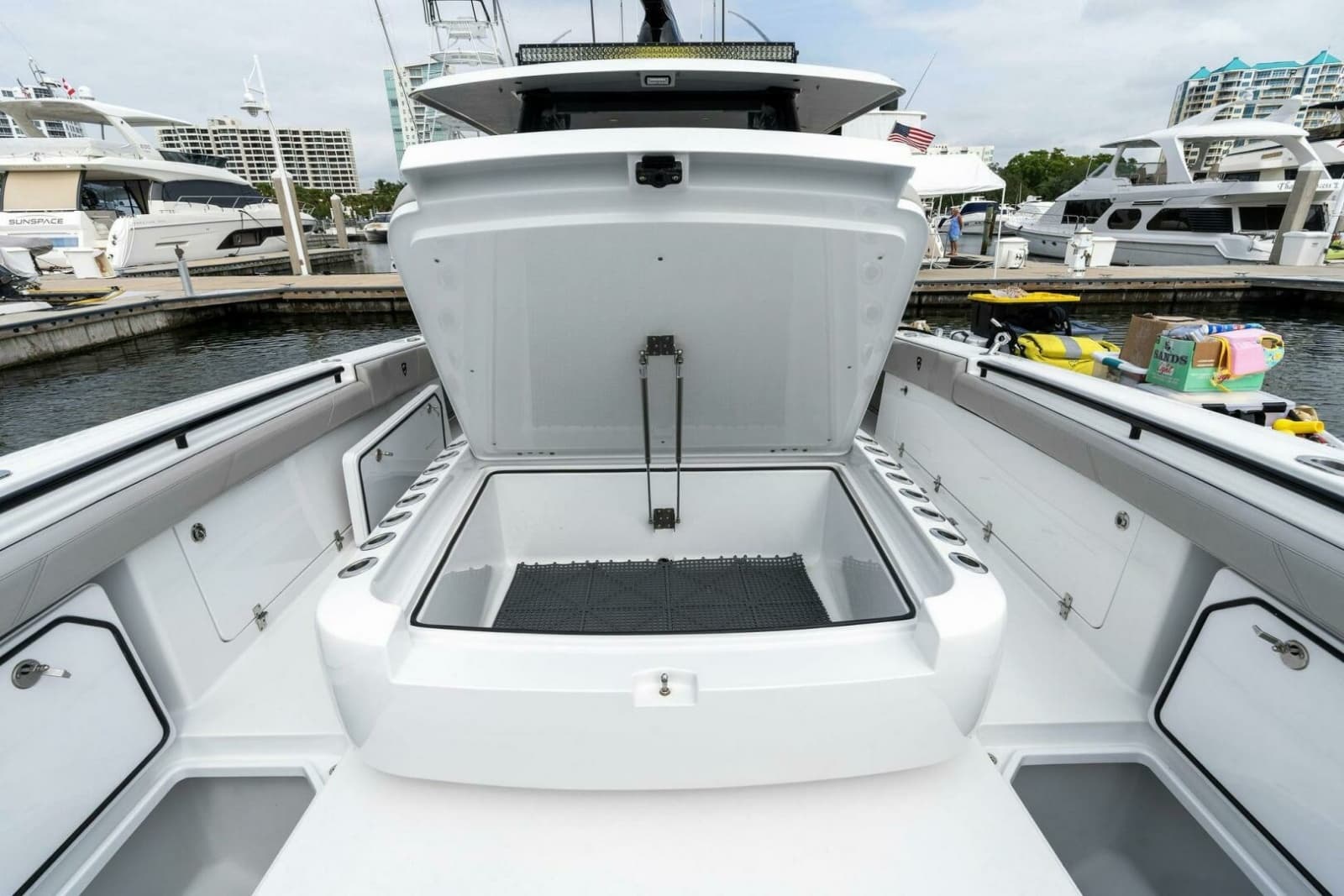 2022 Barker Boatworks 40 High Performance Cat - Photo 97