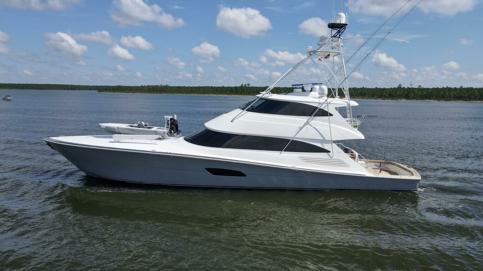 2016 Viking 92 Enclosed Bridge - Photo 86