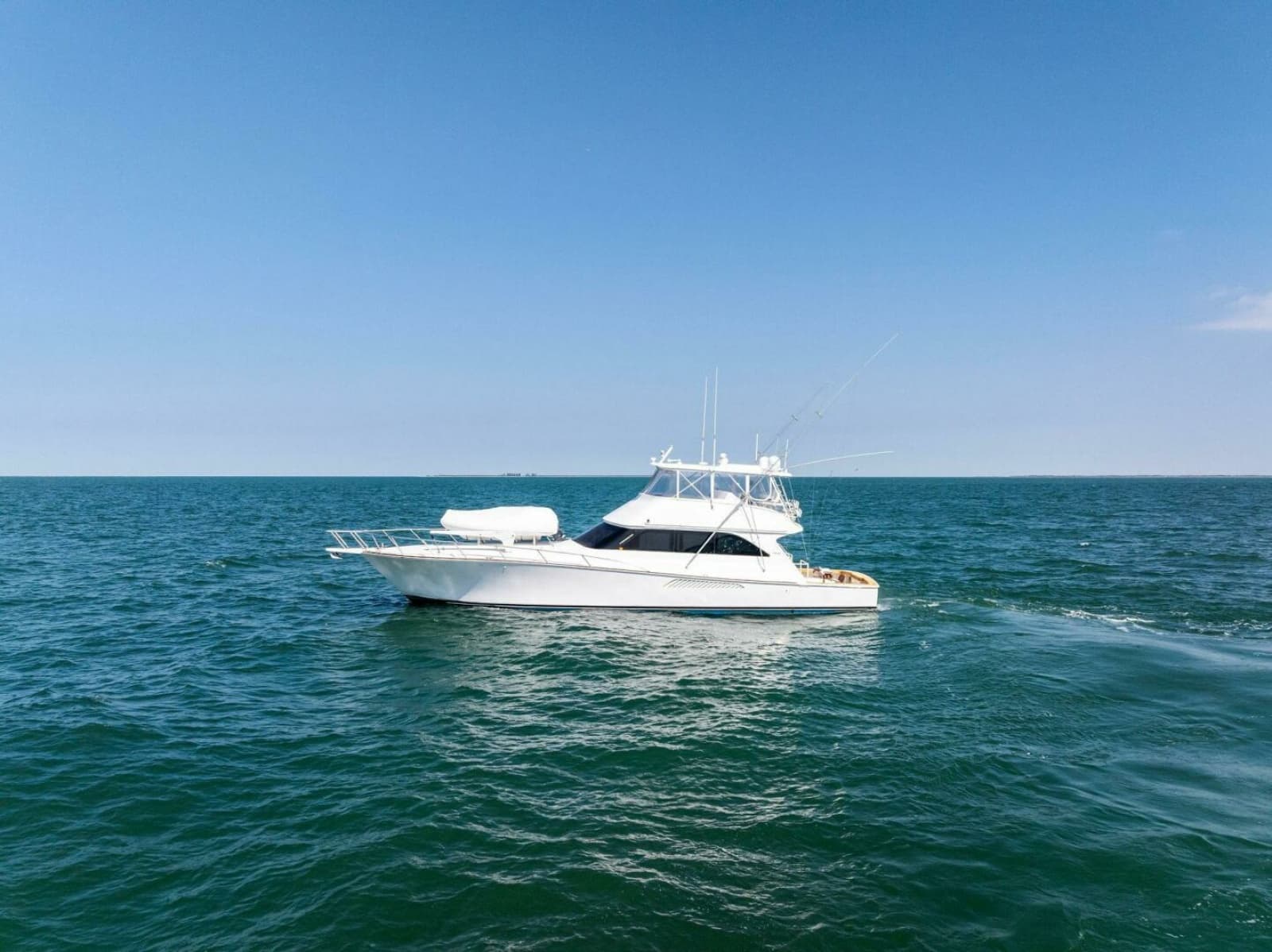 2002 Viking 65 Convertible - Photo 71