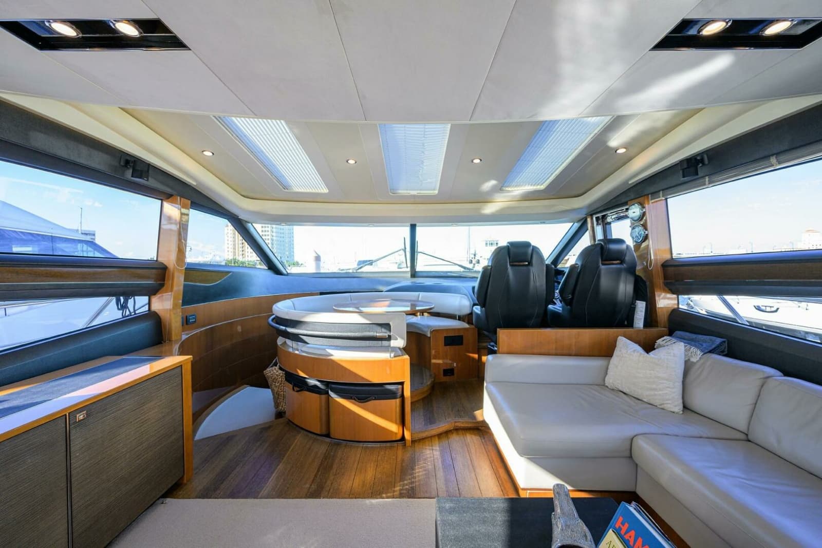 2013 Princess V72 Express Yacht - Photo 13