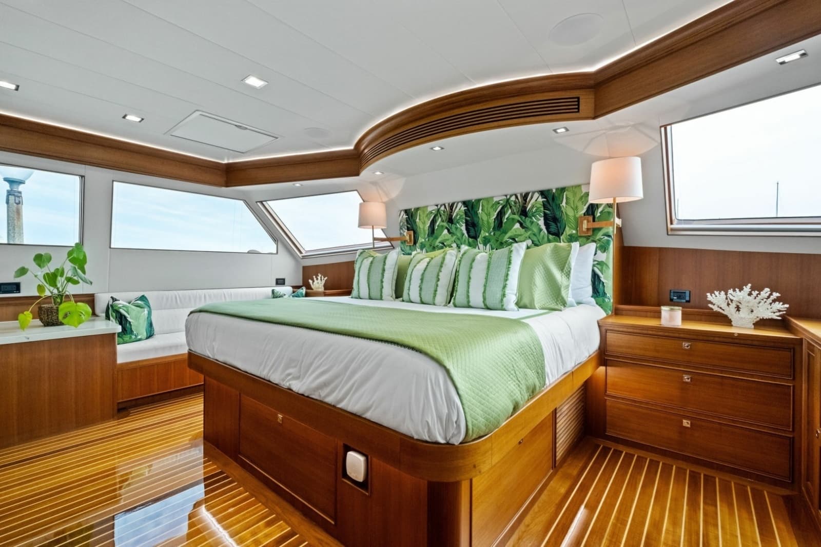 2024 Marlow 90V - Photo 51